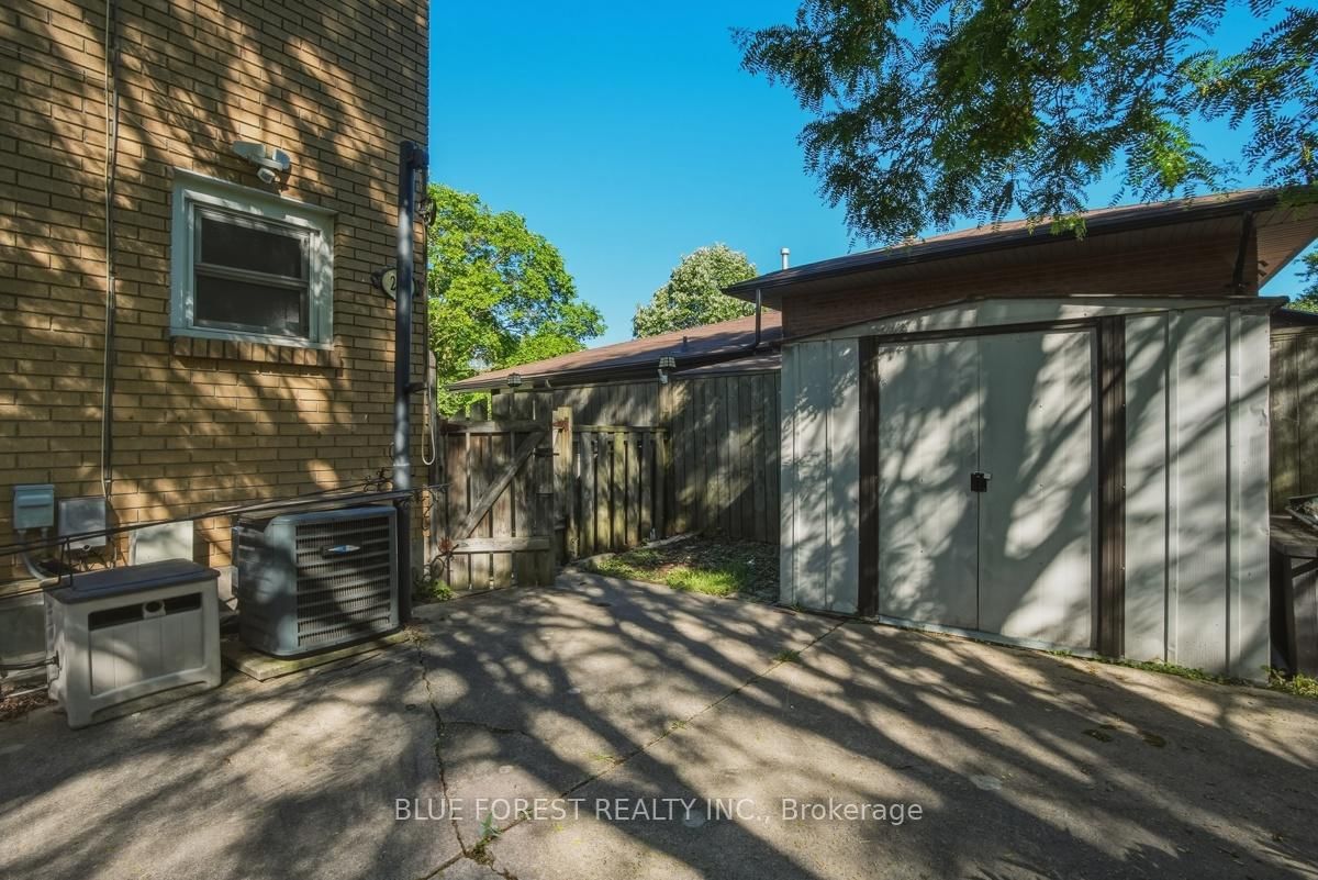 230 Cairn Street • London South, ON photo 43