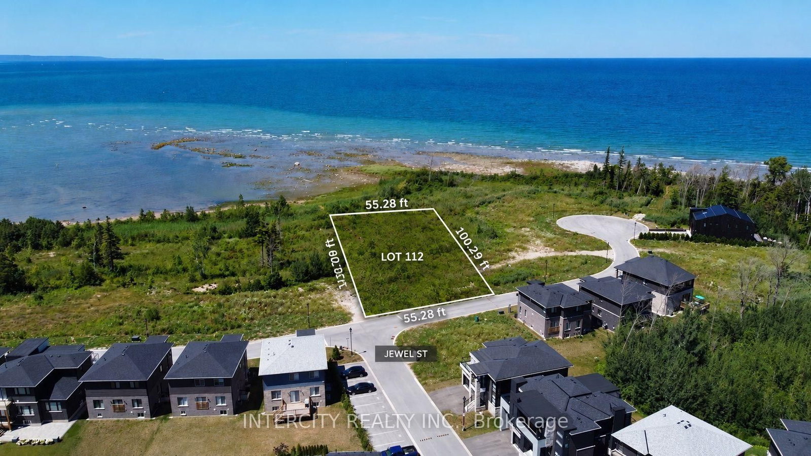 134 Sebastian Street • Blue Mountains, ON photo 1
