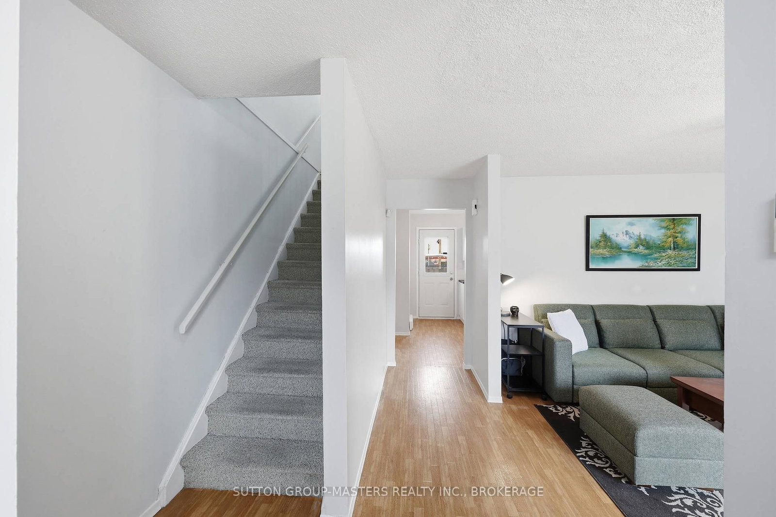 182 Rosemund Crescent • Kingston, ON photo 8