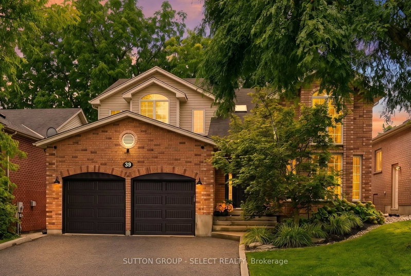 39 Carolinian Lane
