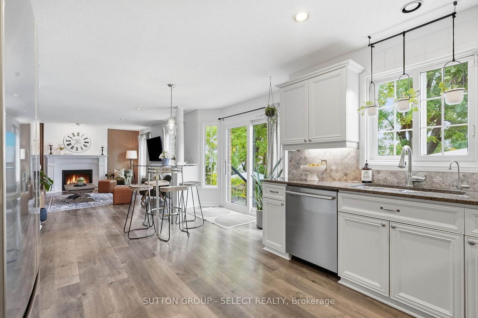 39 Carolinian Lane • Cambridge, ON photo 16