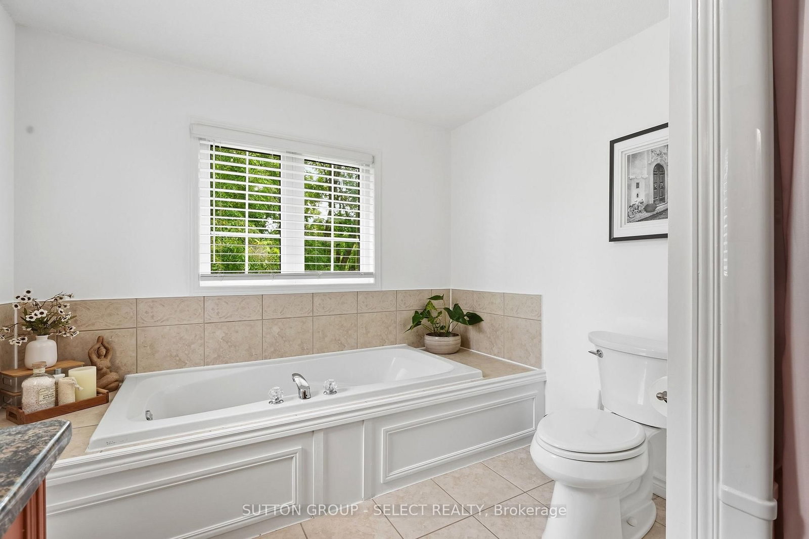 39 Carolinian Lane • Cambridge, ON photo 33