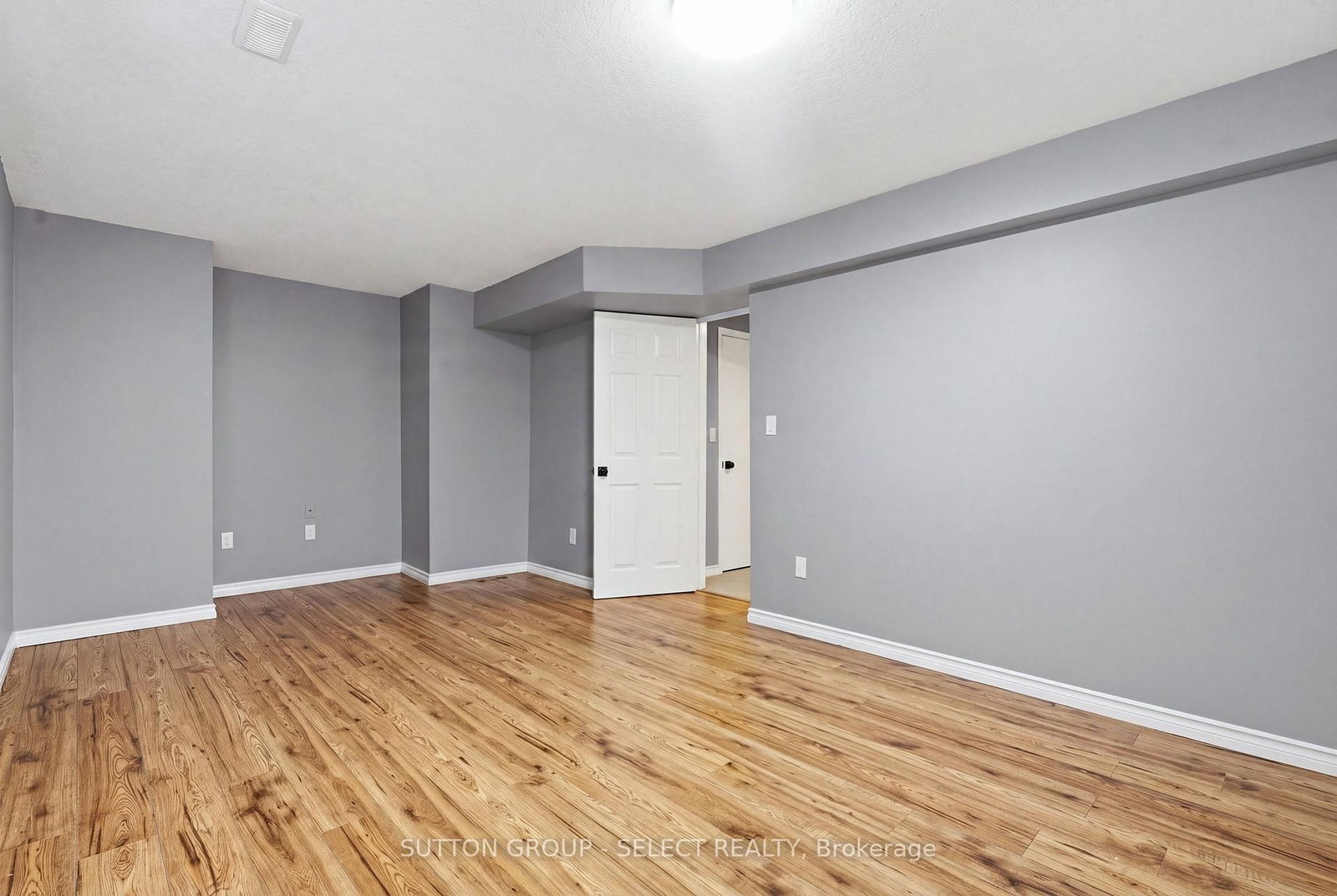 39 Carolinian Lane • Cambridge, ON photo 43