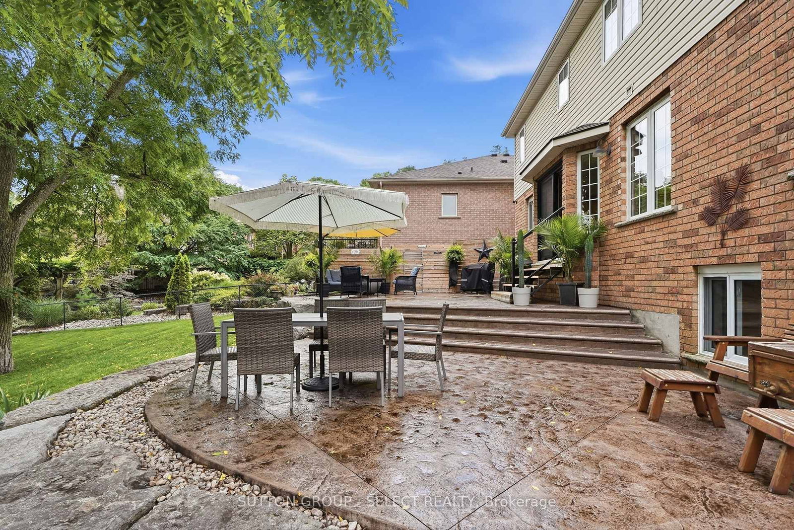 39 Carolinian Lane • Cambridge, ON photo 46