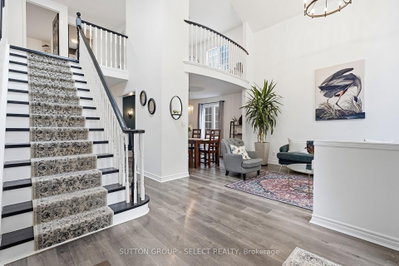 39 Carolinian Lane • Cambridge, ON photo 6