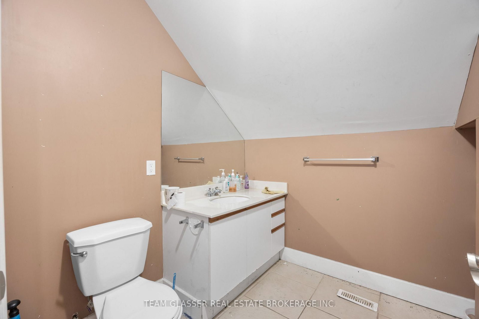434 Second Street • London East, ON photo 31