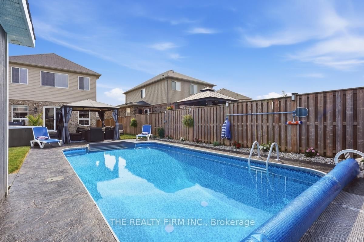 1830 Couldridge Way • London North, ON photo 36
