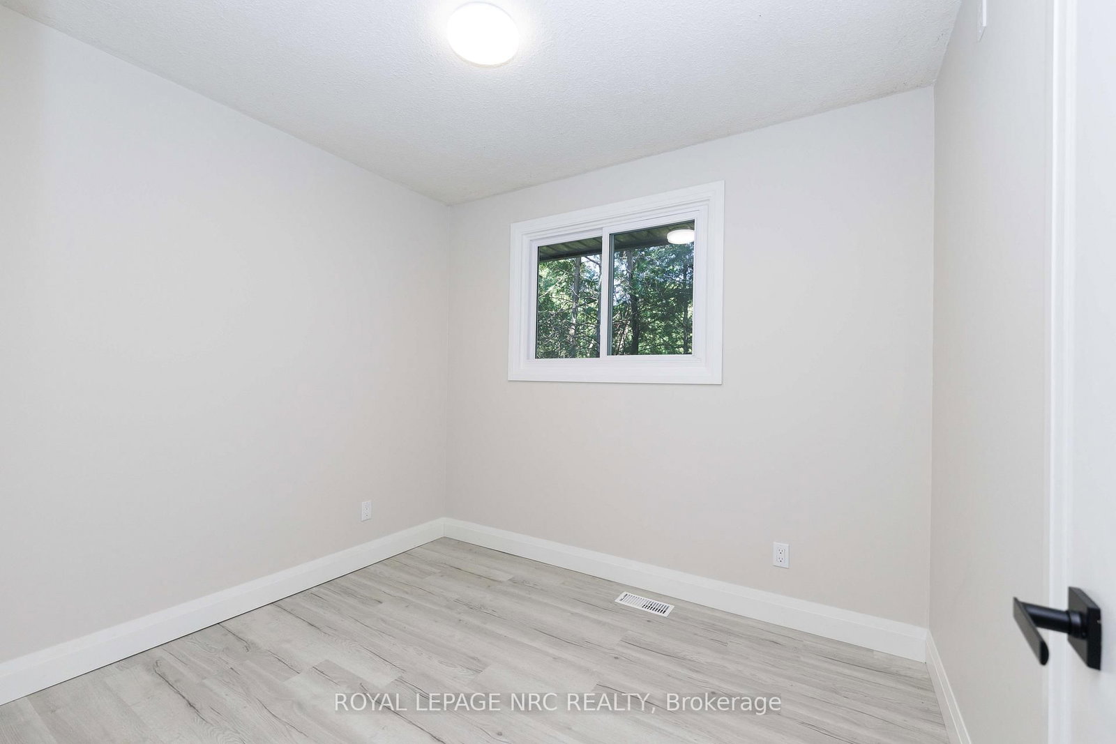 3265 Addison Avenue • Niagara Falls, ON photo 10