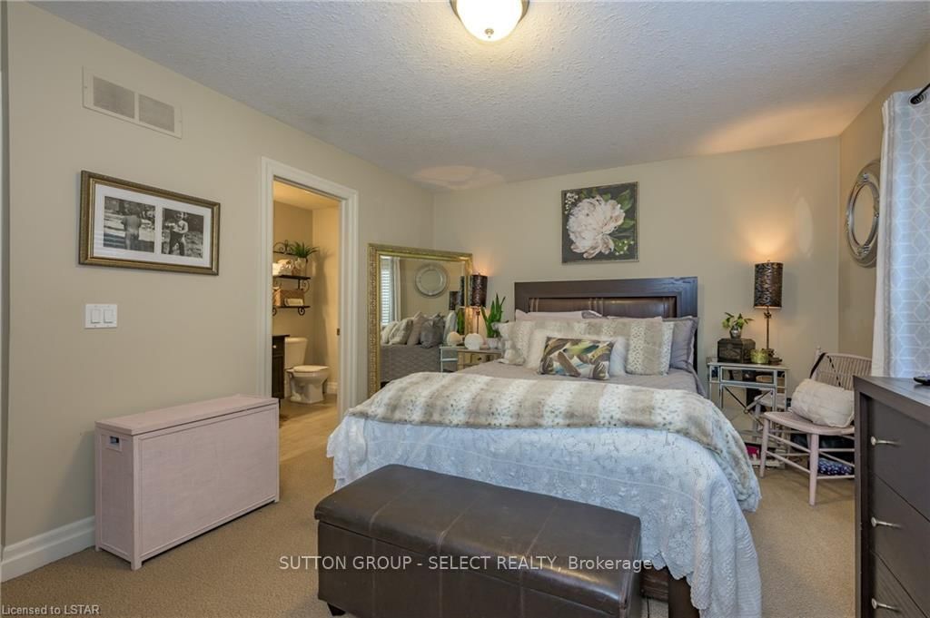 1850 BEAVERBROOK Avenue • #3 • London North, ON photo 21