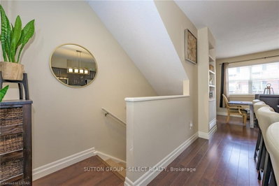 1850 BEAVERBROOK Avenue • #3 • London North, ON photo 4