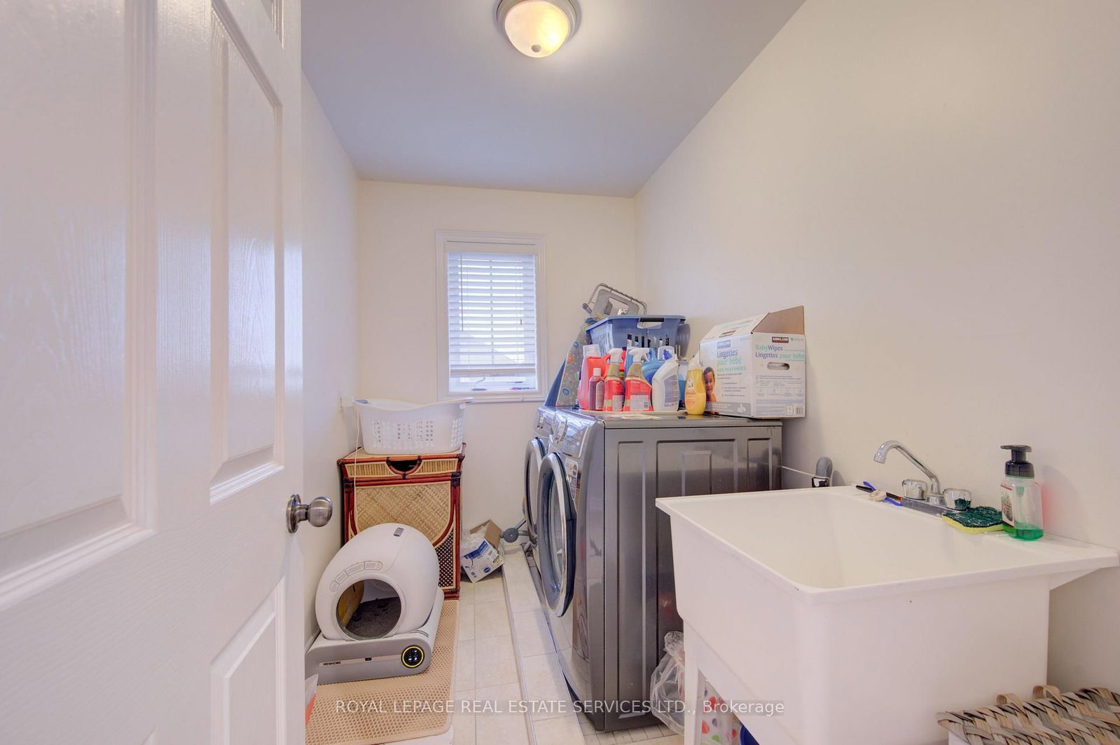 4 Chartwell Circle S • Hamilton, ON photo 23