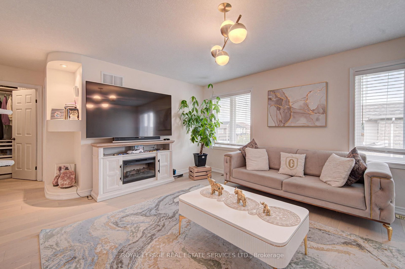 4 Chartwell Circle S • Hamilton, ON photo 28
