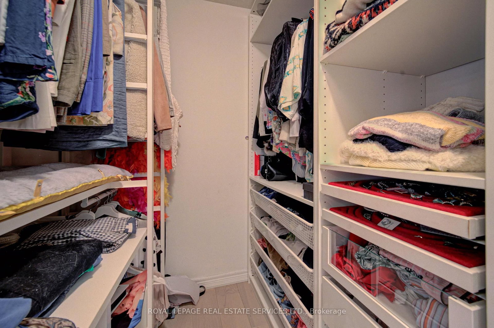 4 Chartwell Circle S • Hamilton, ON photo 32