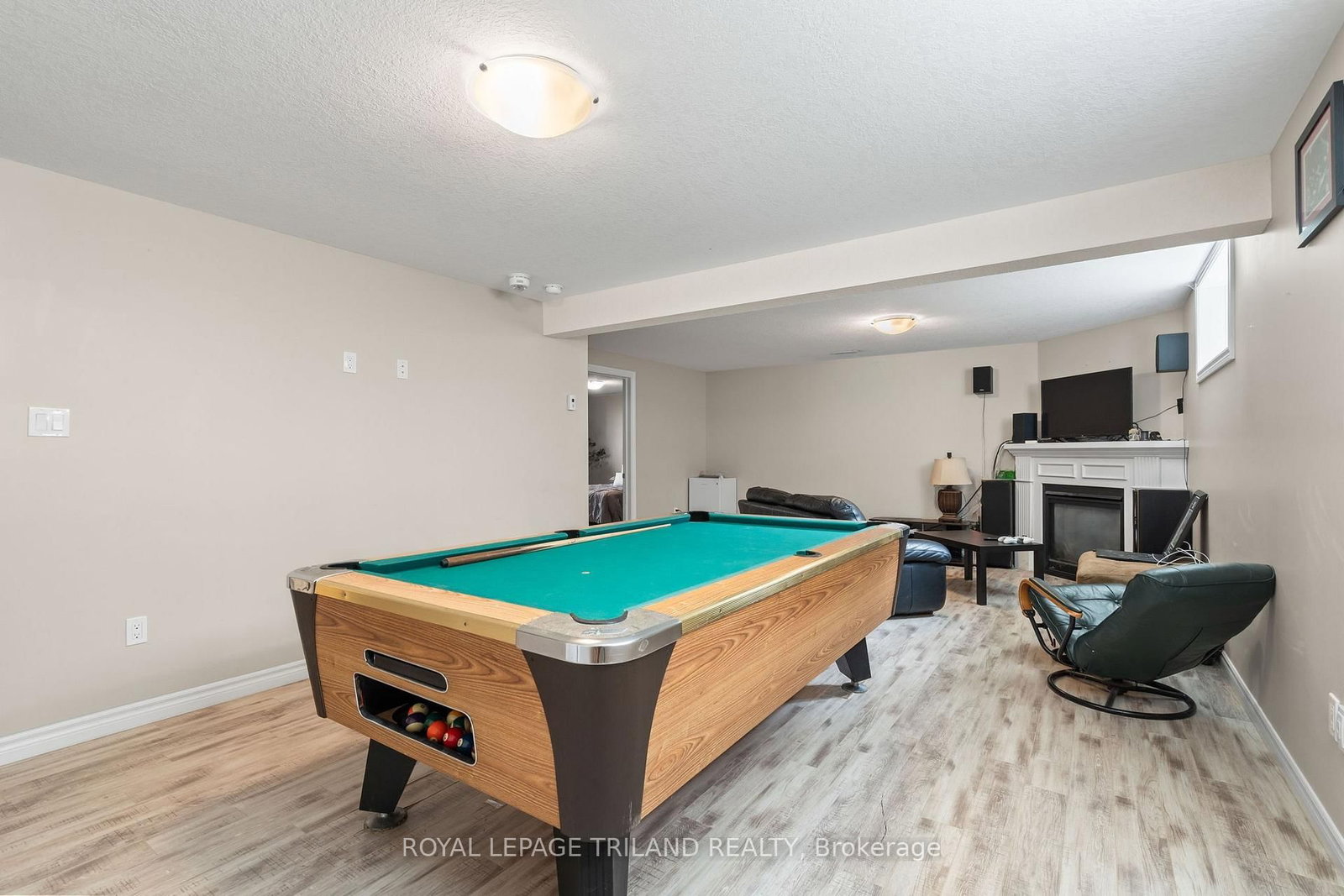 38 LEESBORO Trail • Thames Centre, ON photo 24