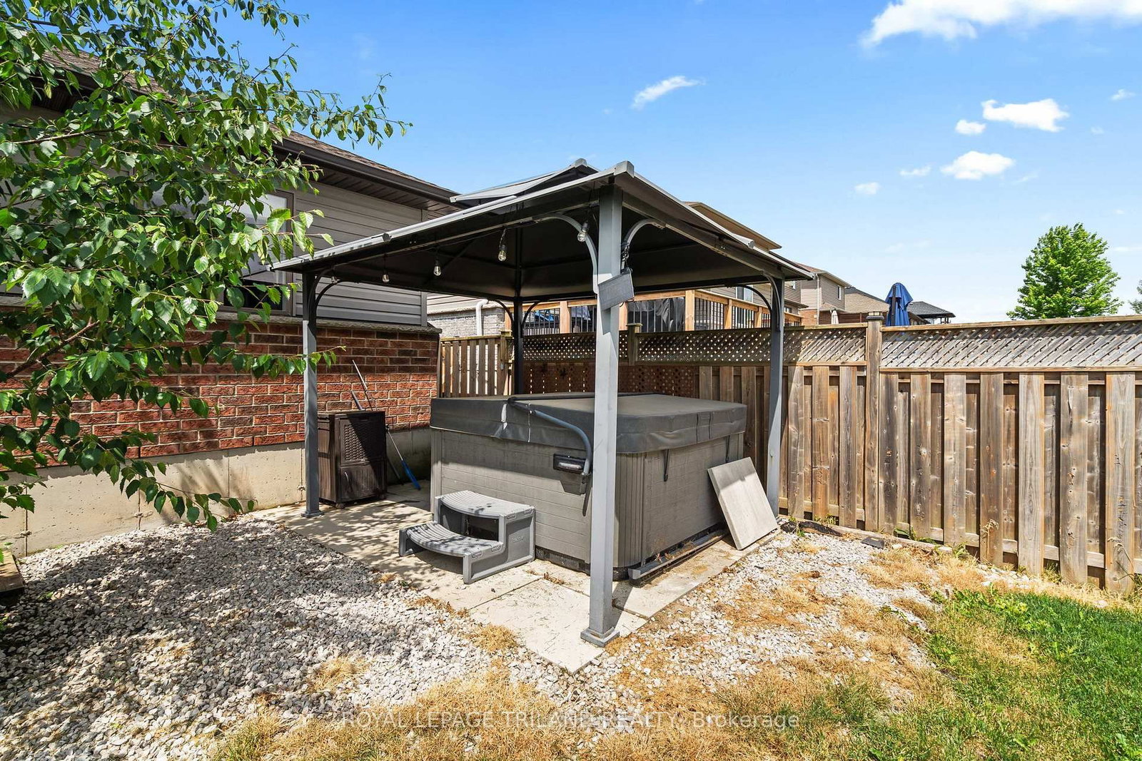 38 LEESBORO Trail • Thames Centre, ON photo 36