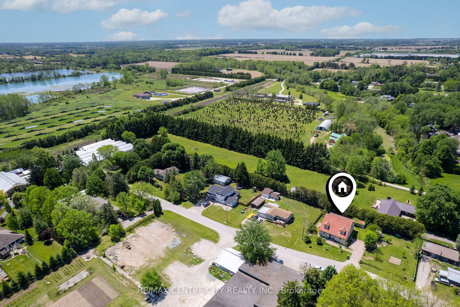 176 Eastman Avenue • Strathroy-Caradoc, ON photo 11