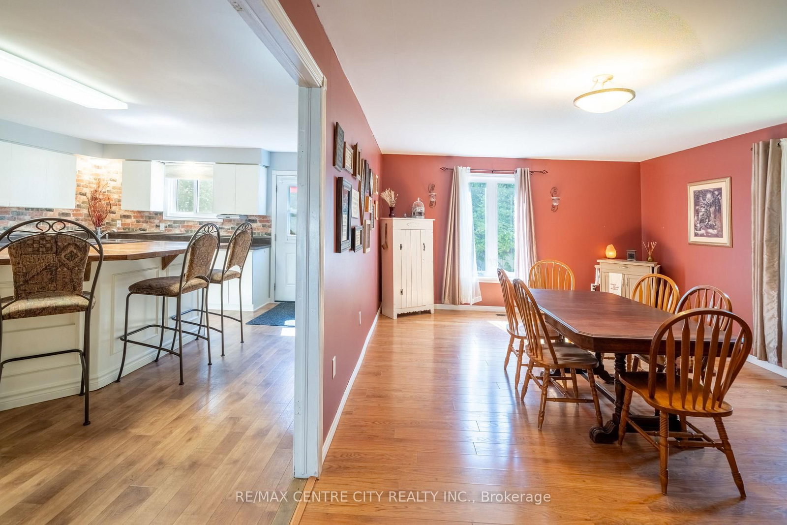 176 Eastman Avenue • Strathroy-Caradoc, ON photo 18