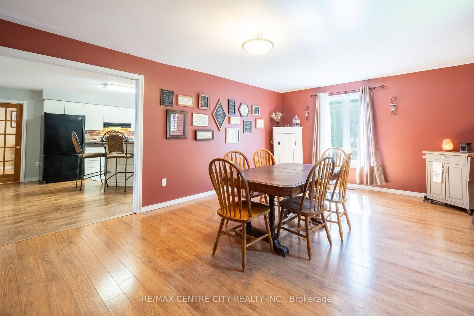 176 Eastman Avenue • Strathroy-Caradoc, ON photo 19