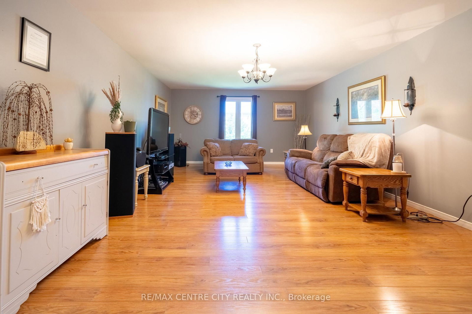 176 Eastman Avenue • Strathroy-Caradoc, ON photo 22