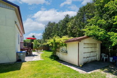 176 Eastman Avenue • Strathroy-Caradoc, ON photo 8