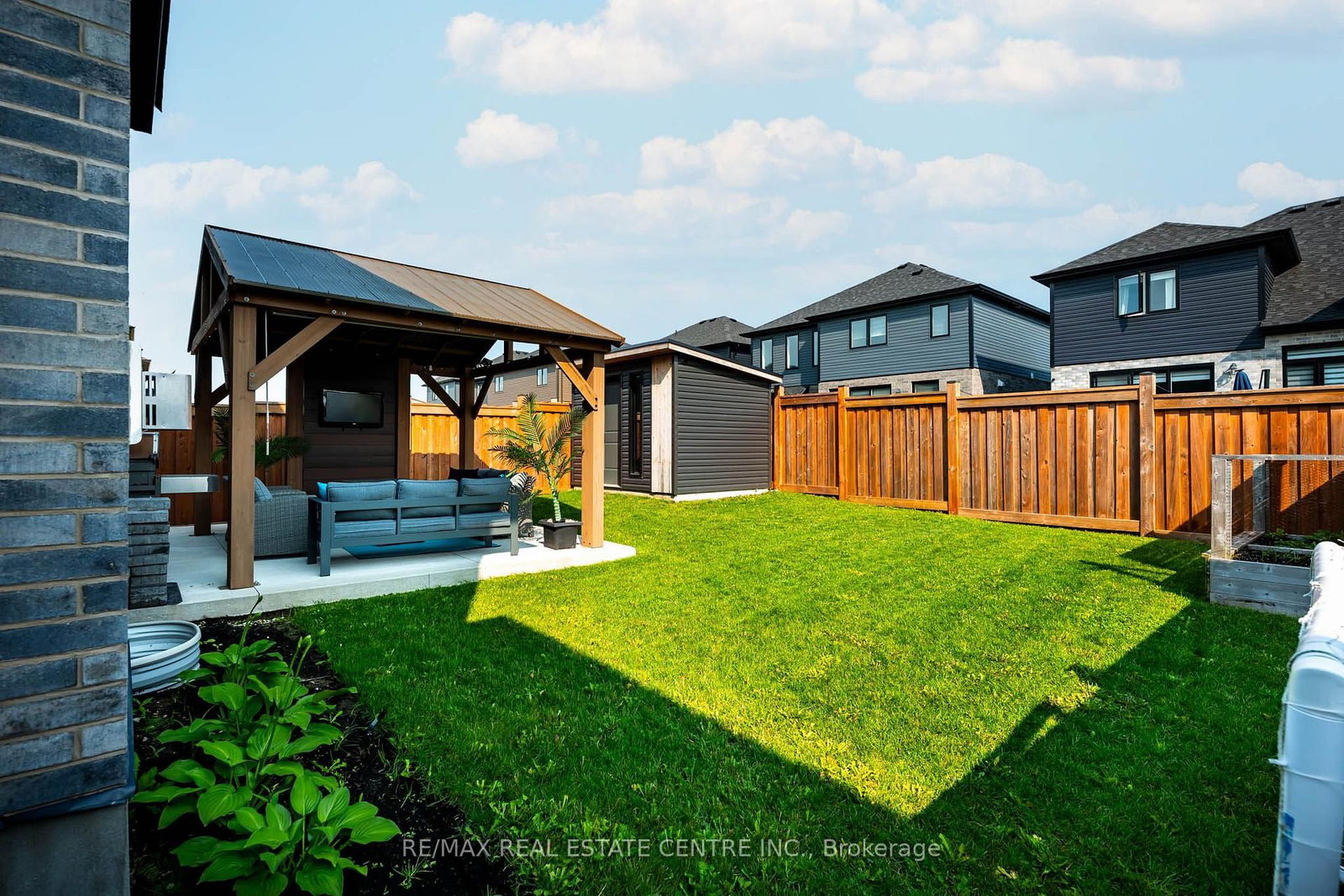 15 Lang Lane • East Luther Grand Valley, ON photo 40