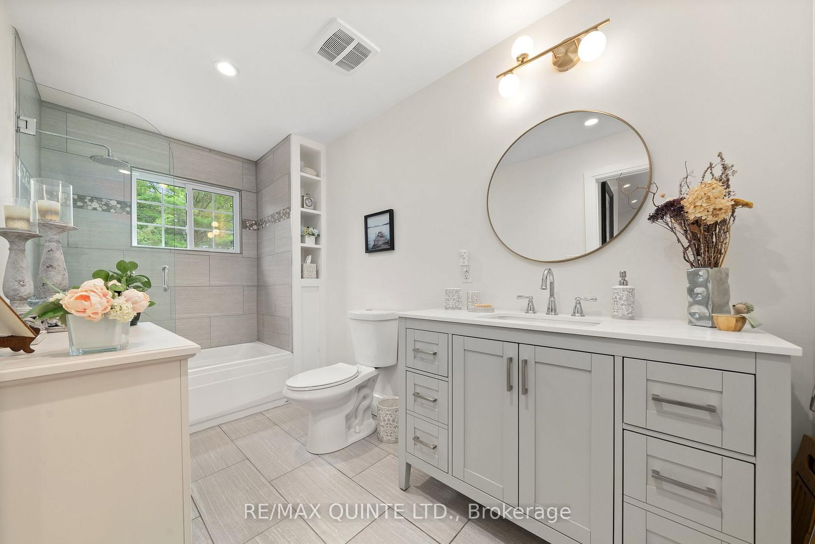 14 Eastern Avenue • Prince Edward County, ON photo 22