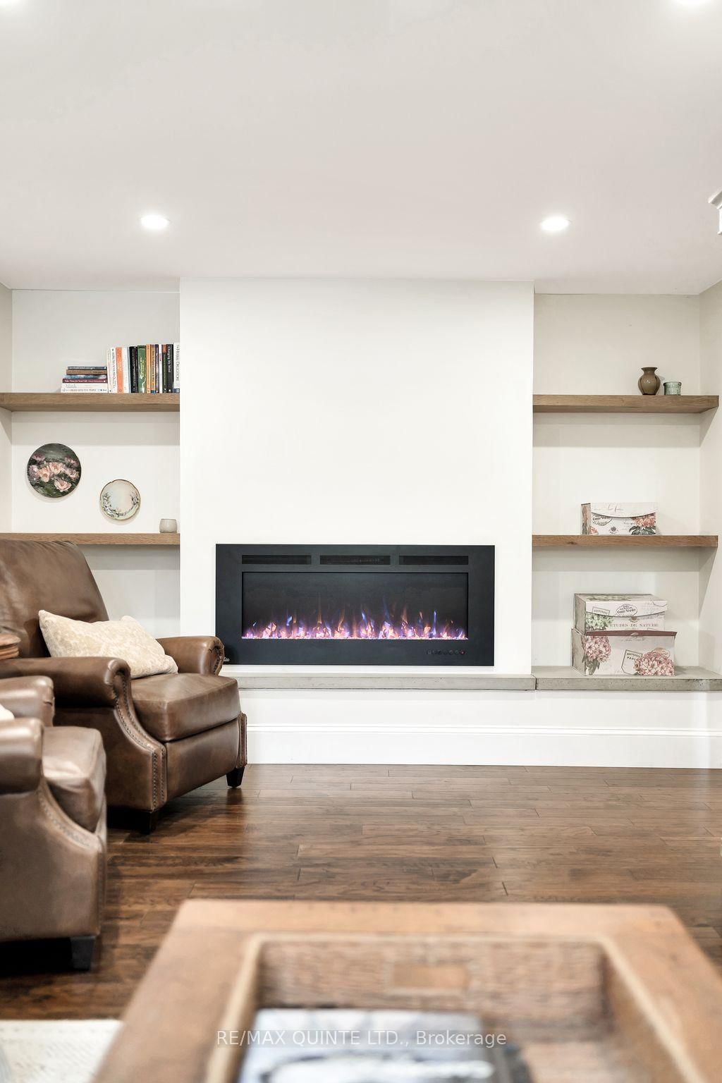 14 Eastern Avenue • Prince Edward County, ON photo 27