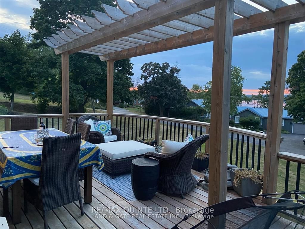 14 Eastern Avenue • Prince Edward County, ON photo 35