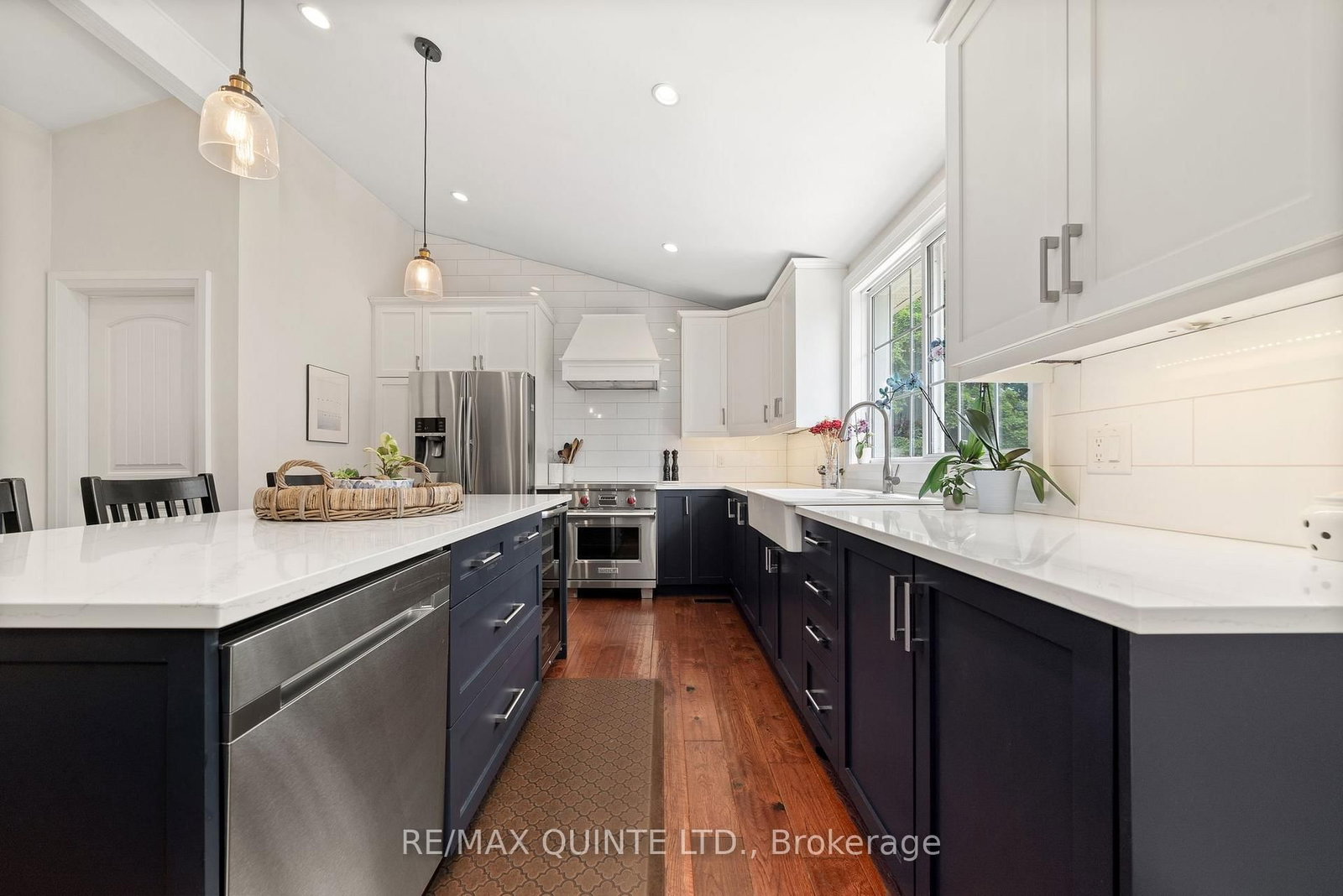 14 Eastern Avenue • Prince Edward County, ON photo 5