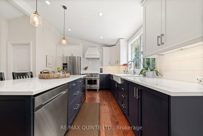 14 Eastern Avenue • Prince Edward County, ON photo 5