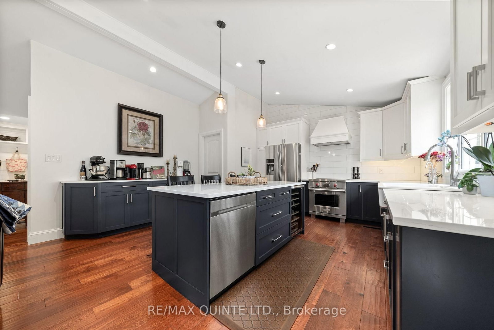 14 Eastern Avenue • Prince Edward County, ON photo 8