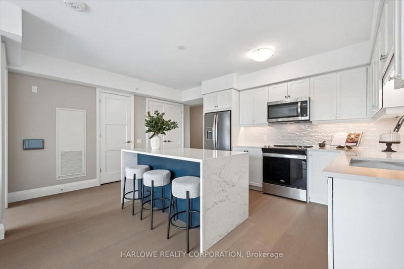 501 - 93 Arthur Street S