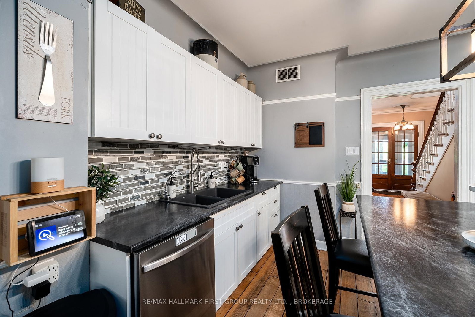 3215 Big Creek Street • Napanee, ON photo 10