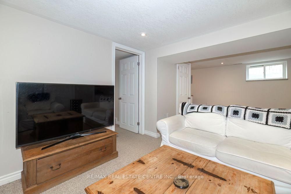 111 Elizabeth Street W • West Grey, ON photo 22