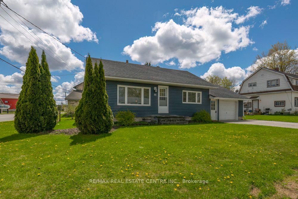 111 Elizabeth Street W • West Grey, ON photo 3