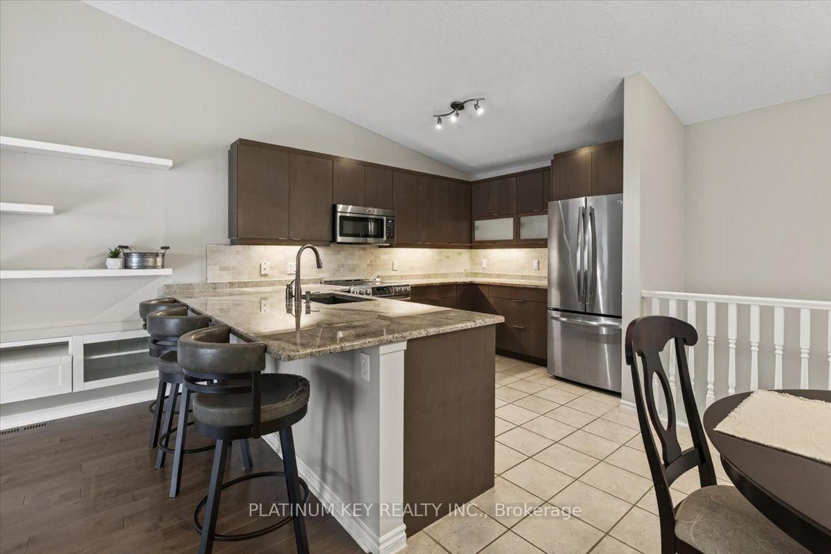 43 Capulet Walk • #9 • London North, ON photo 8