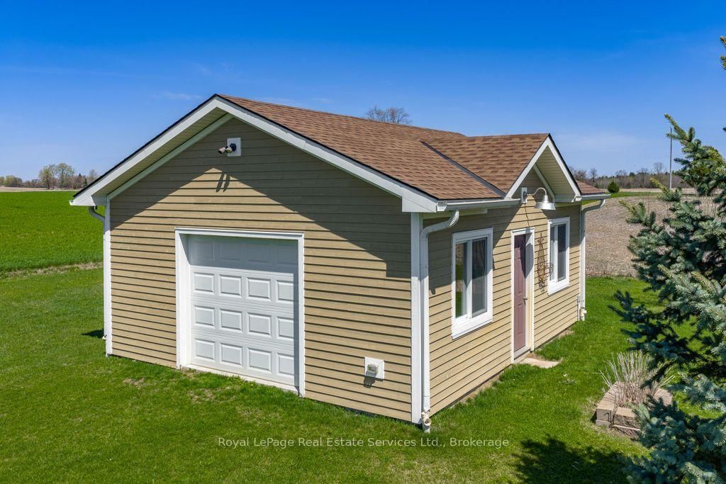 365 Robinson Road • Brant, ON photo 15