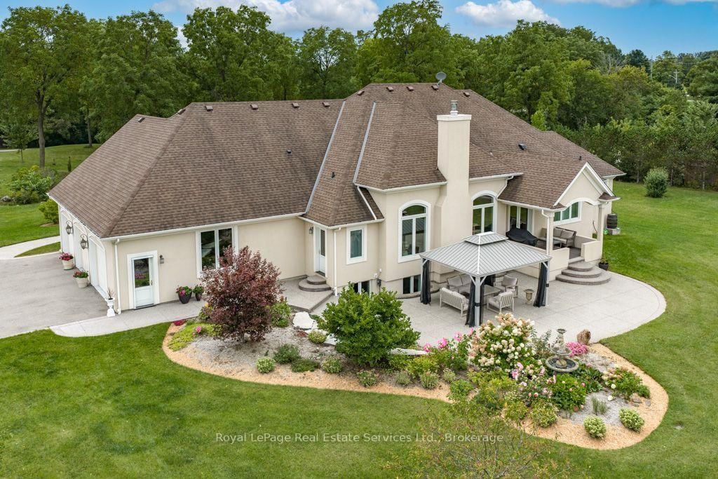 365 Robinson Road • Brant, ON photo 4