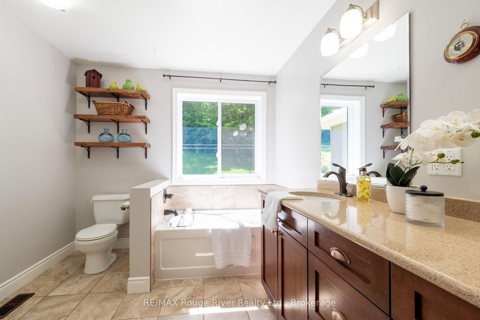 9285 Turk Road • Hamilton Township, ON photo 23