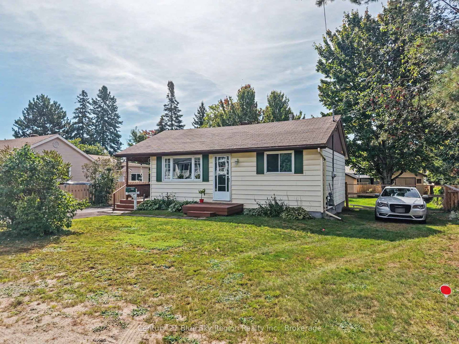 383 Angus Street • North Bay, ON photo 36