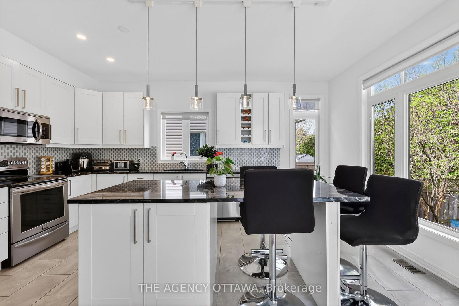 321 Goldridge Drive • Kanata, ON photo 14