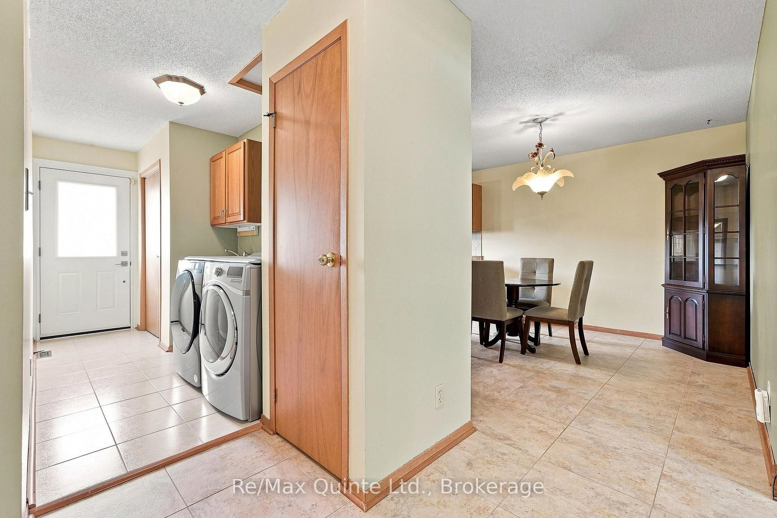 51 Bay Street • Quinte West, ON photo 22