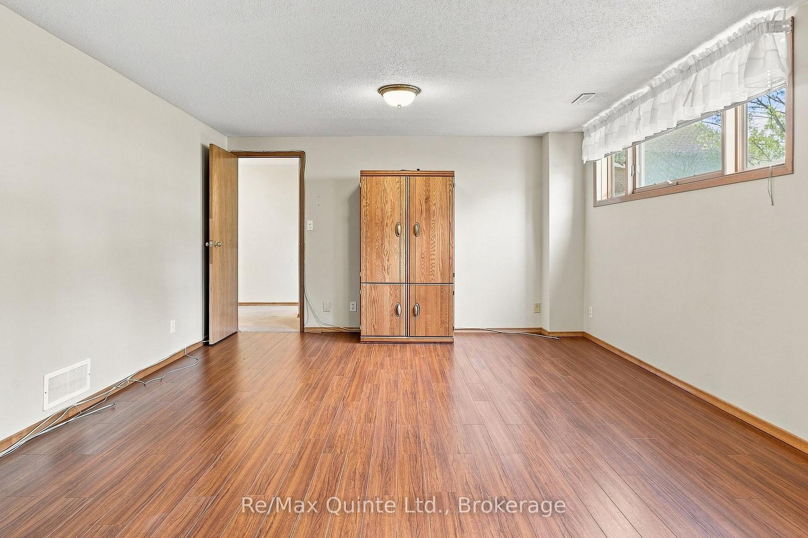 51 Bay Street • Quinte West, ON photo 29
