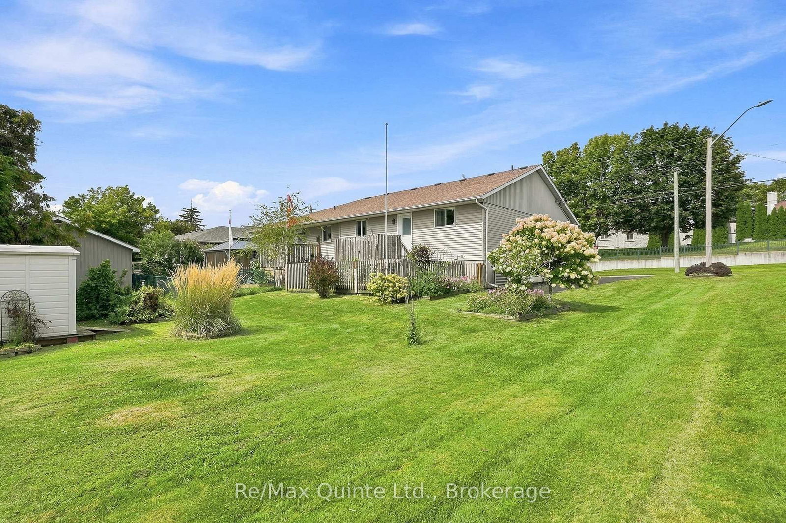 51 Bay Street • Quinte West, ON photo 39