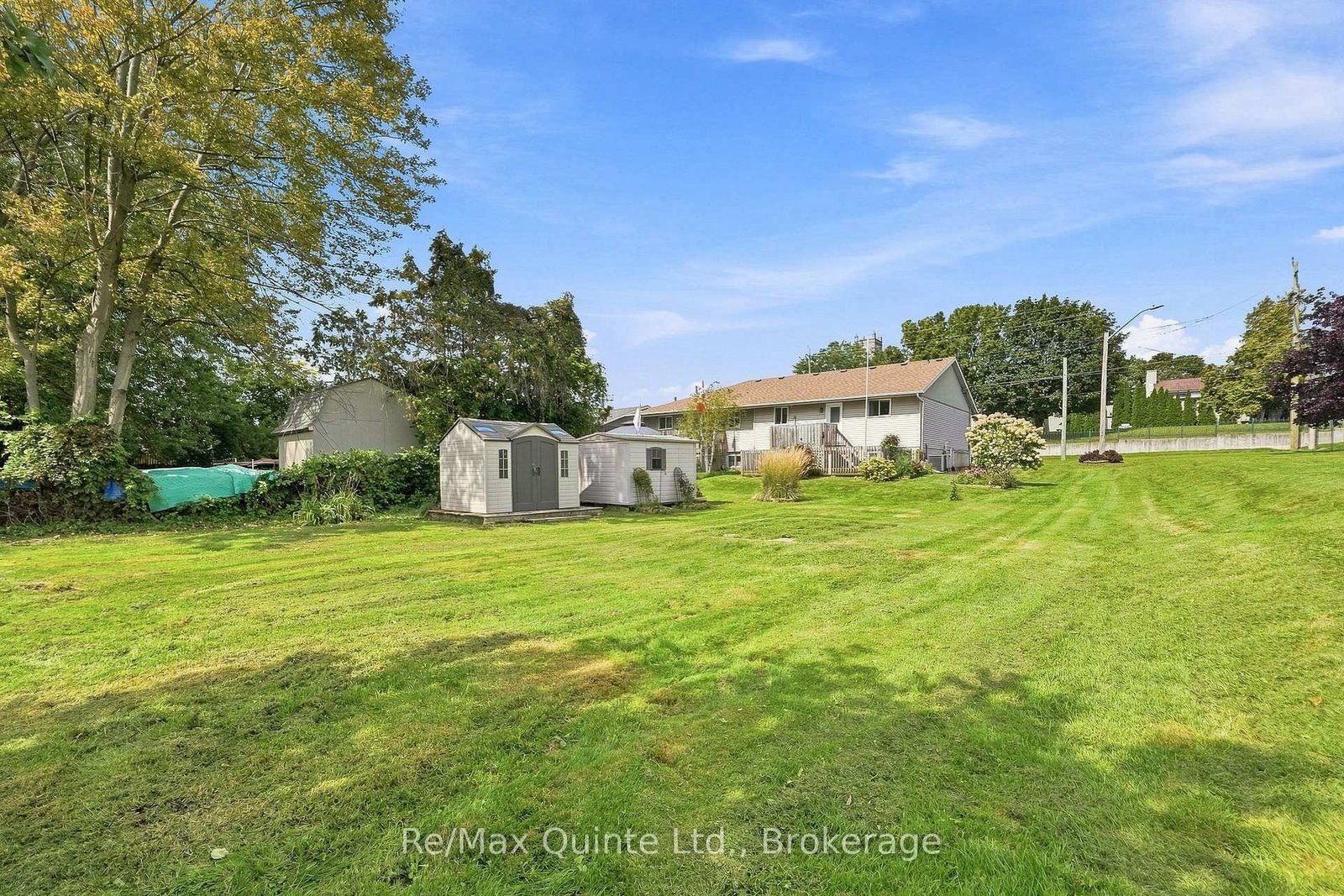 51 Bay Street • Quinte West, ON photo 40