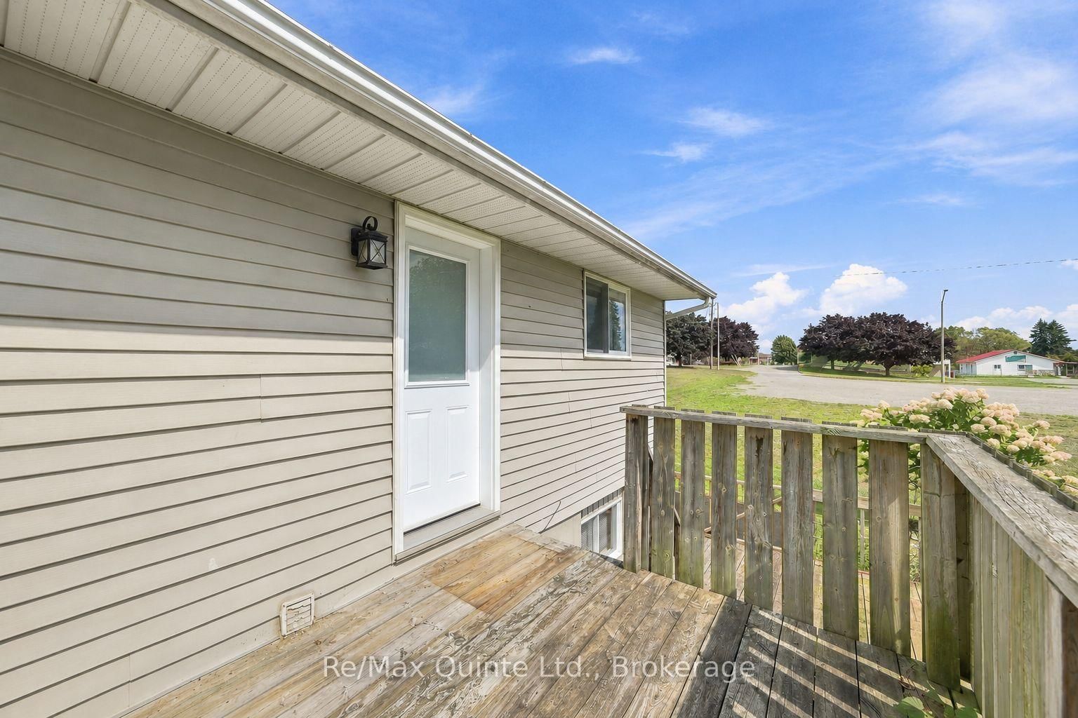 51 Bay Street • Quinte West, ON photo 49