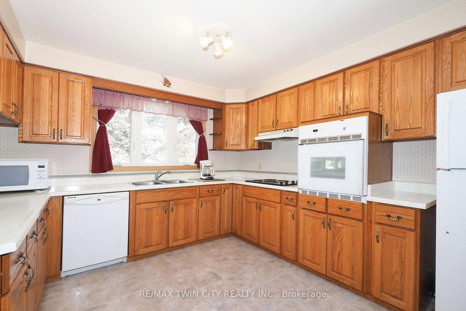 4132 Highway 6 Highway • Puslinch, ON photo 14