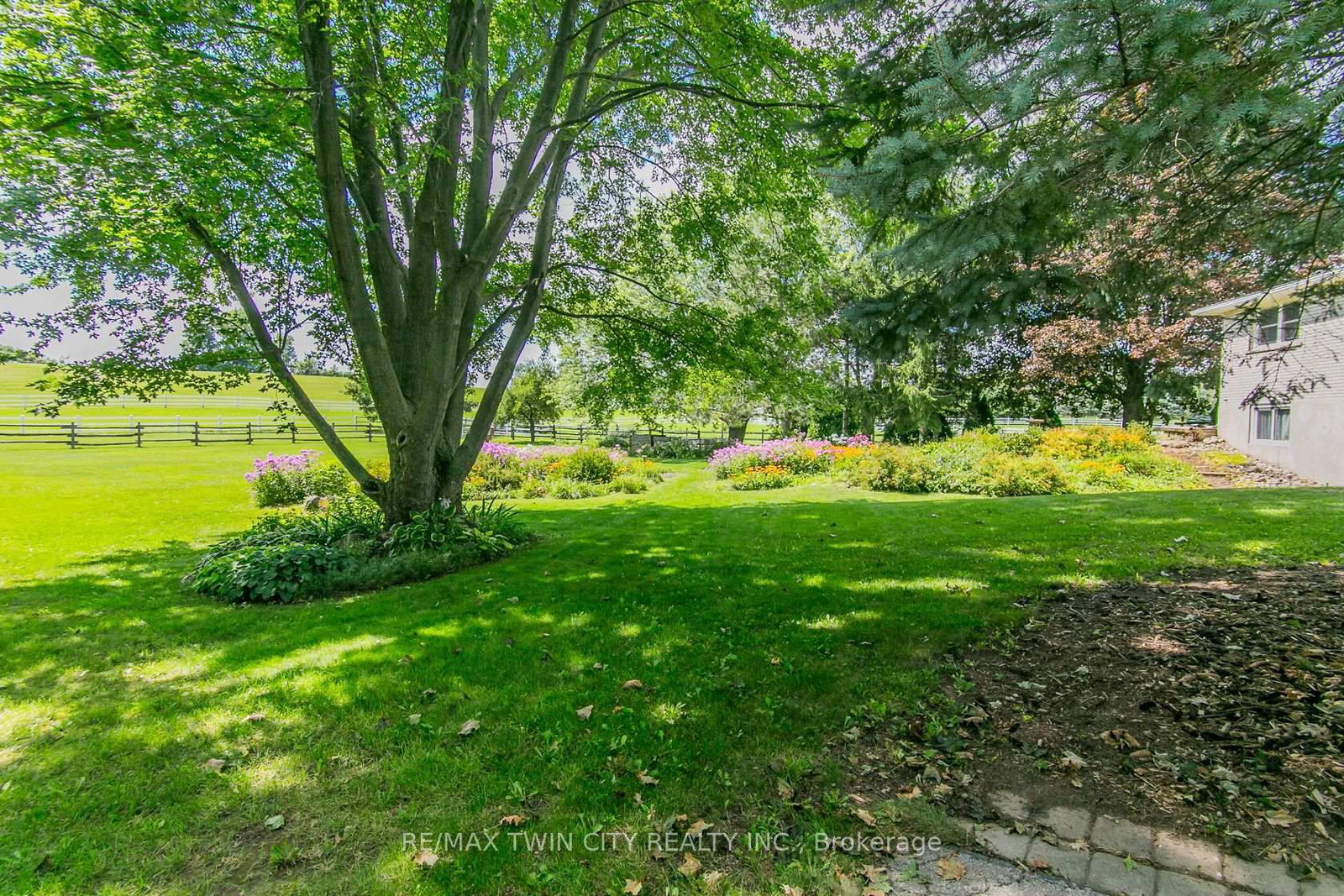 4132 Highway 6 Highway • Puslinch, ON photo 40