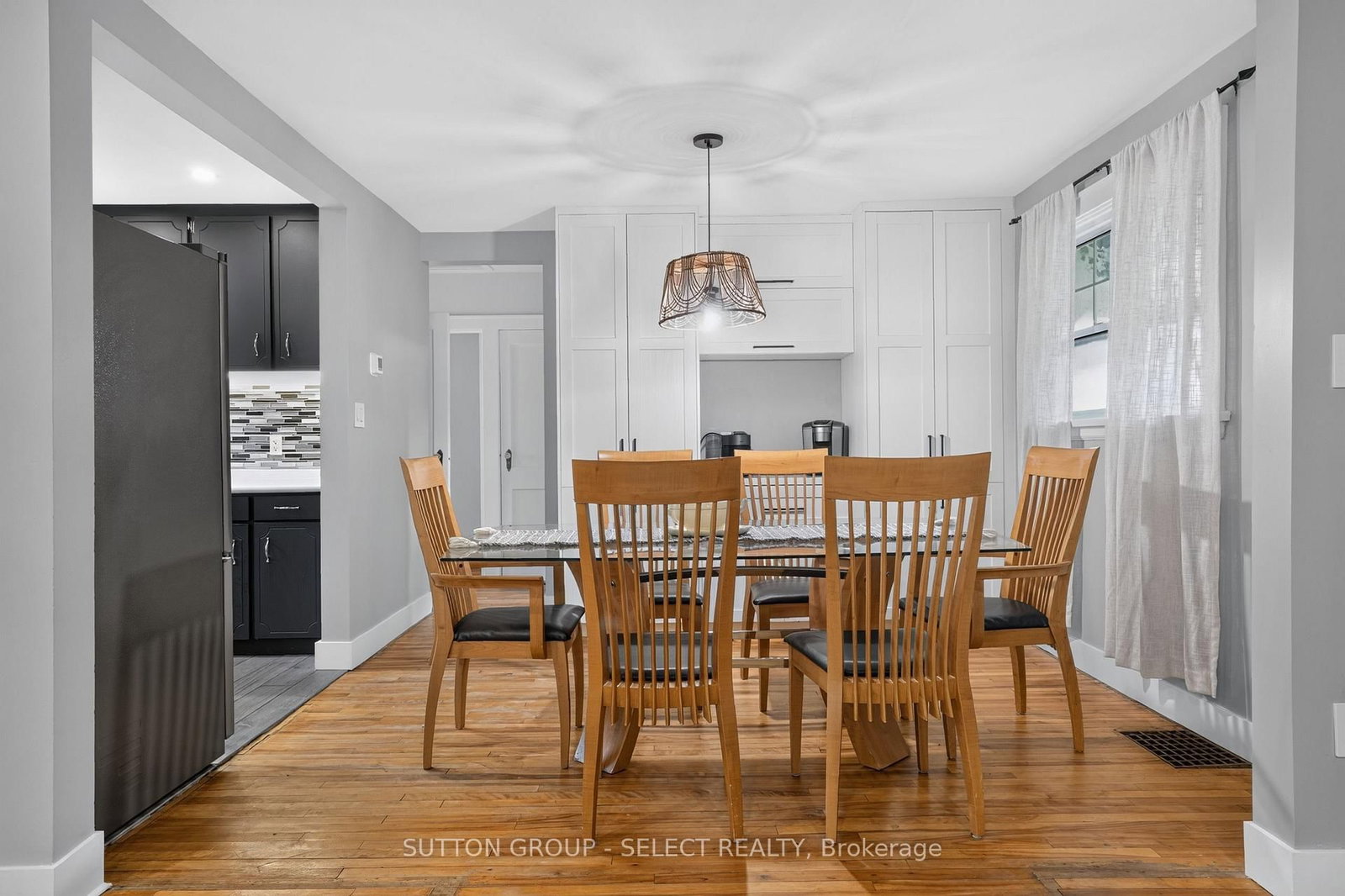 1295 York Street • London East, ON photo 10