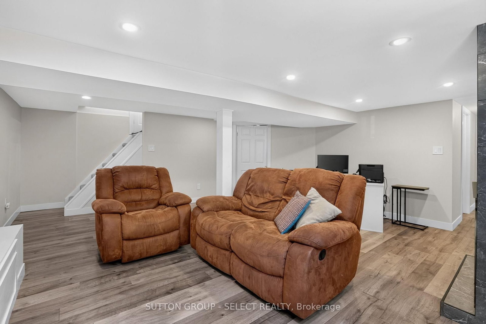 1295 York Street • London East, ON photo 24